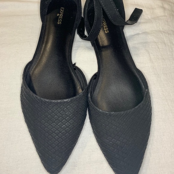 Express size 8 black sandals - Picture 2 of 8